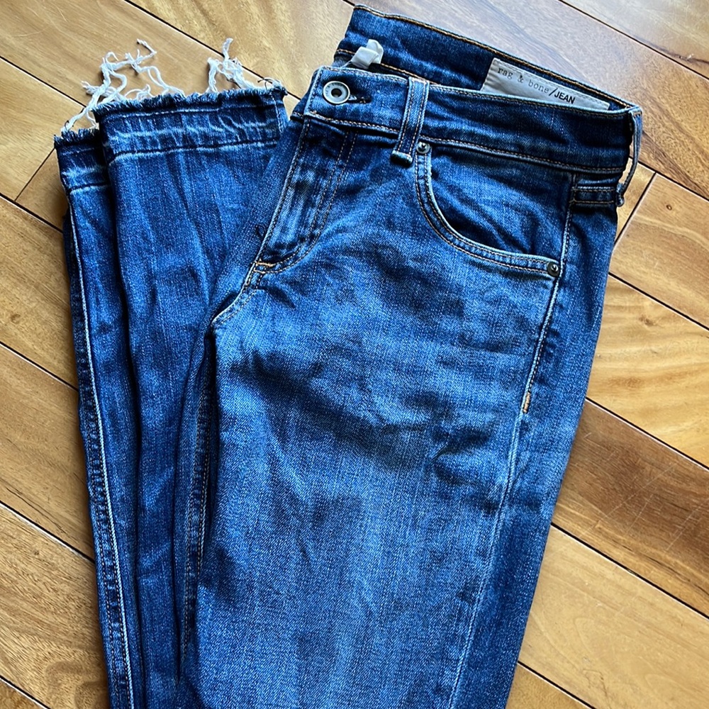 Skinny jeans